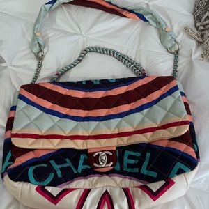 CHANEL handbag